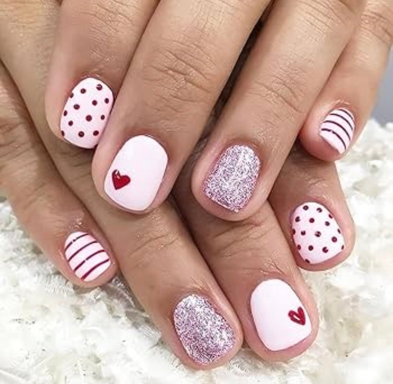 Uñas Postizas Decoradas para Niñas – Diseño Divertido y Fácil Aplicación